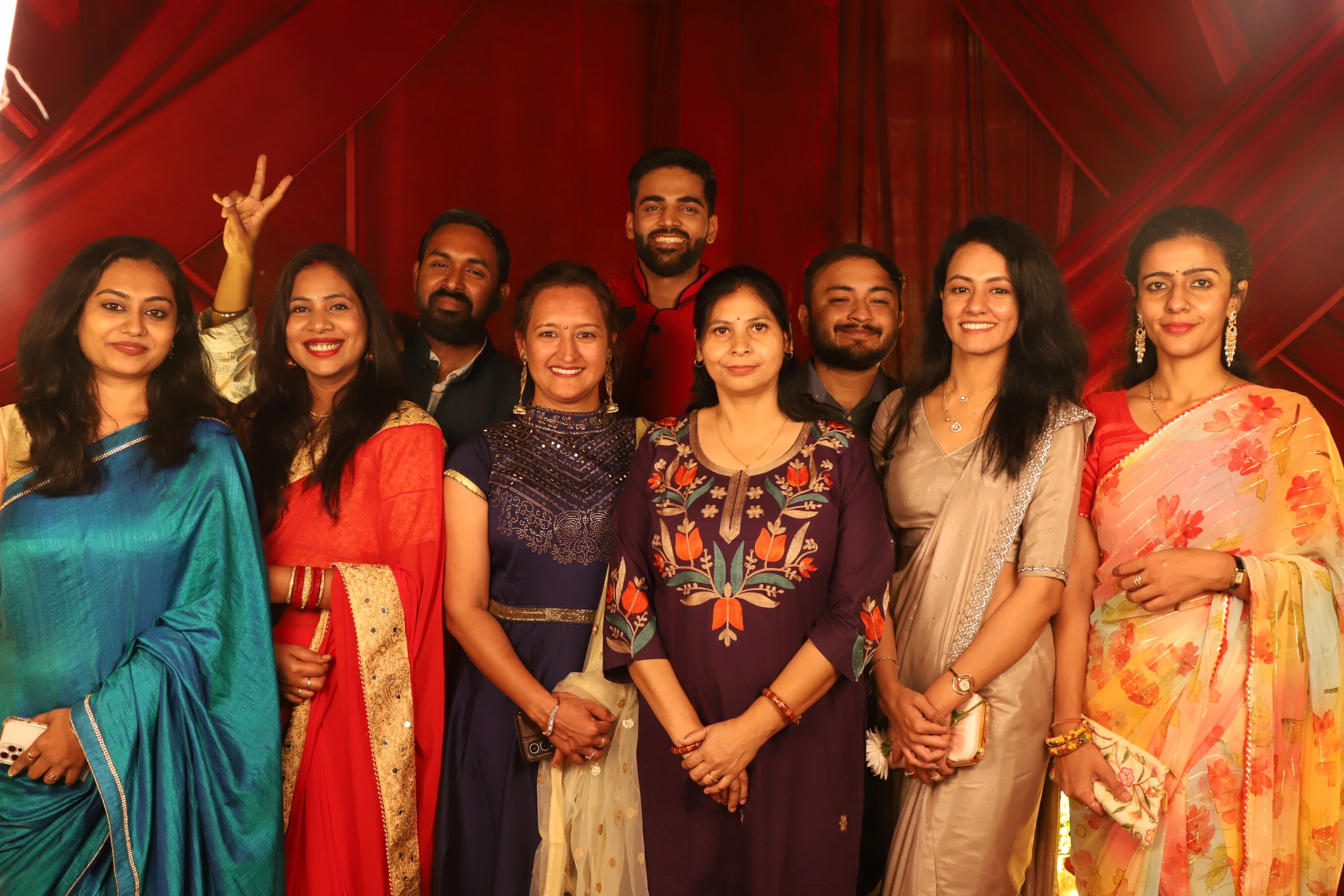 Wedding Photo Booth Ahmedabad - Guest Fun Moments